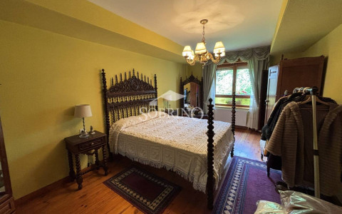 1899_56742501621_3d9124ee-2fc3-4254-8718-9665cffcae89.jpg